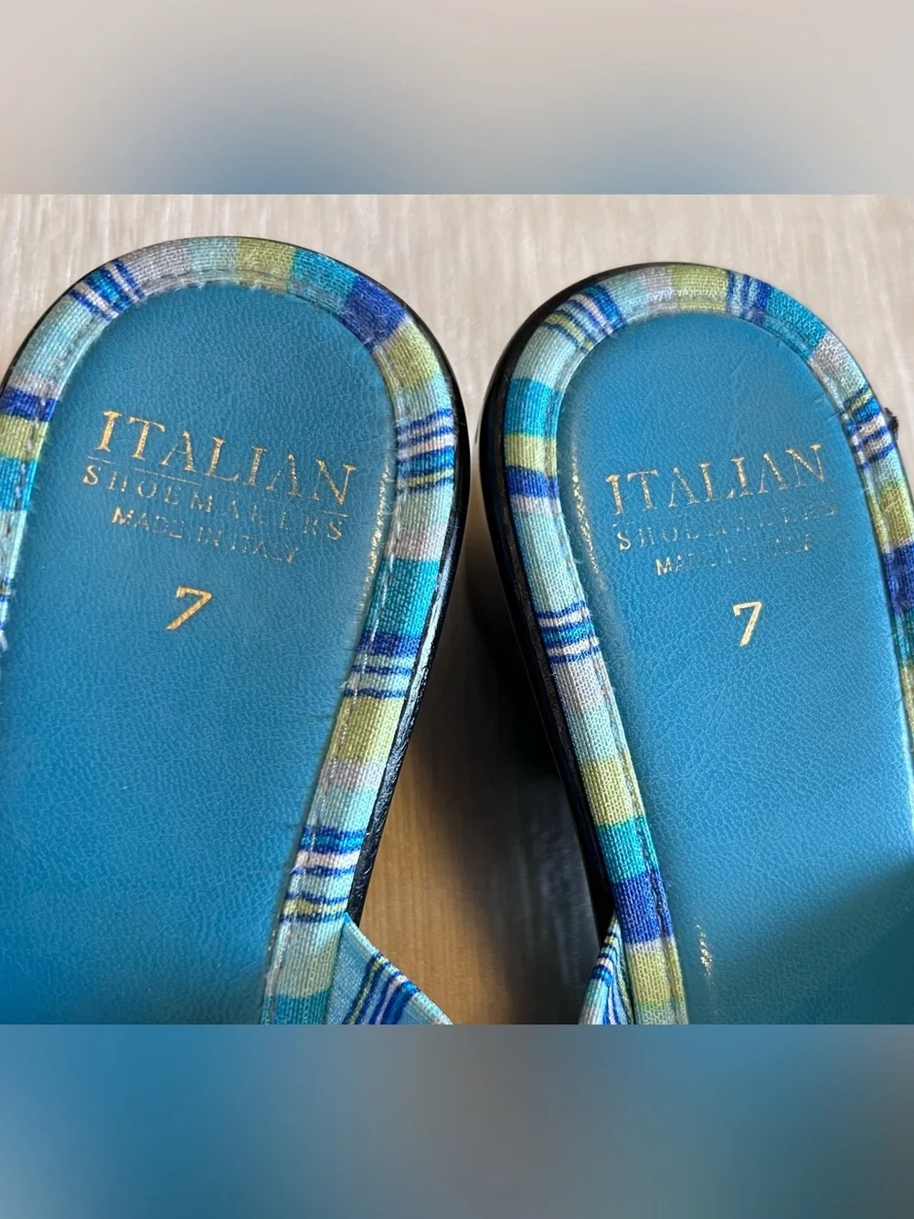 NWOT Italian Shoemakers Teal Striped Bow Wedges Size 7